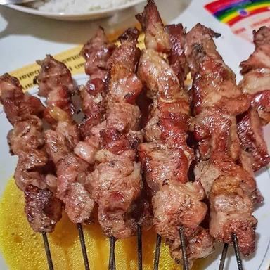 SATE KAMBING & AYAM GORENG PRINGWULUNG