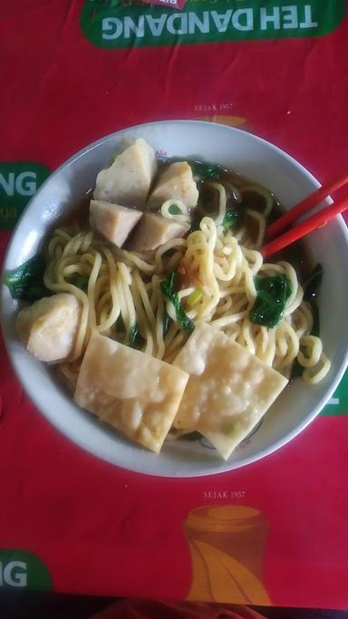 MIE AYAM BAKSO, ATIN