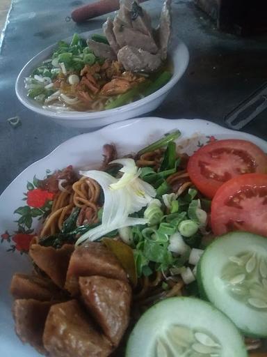 MIE AYAM & BAKSO DZIKRI