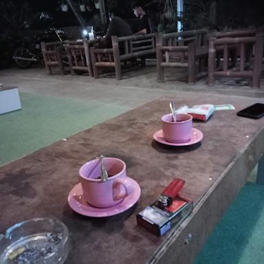 D'RIZKA MINI CAFE DAN ANGKRINGAN