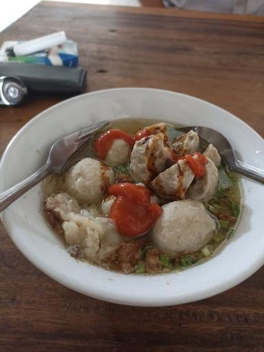 MIE AYAM BASO OJO LALI MBA AYU