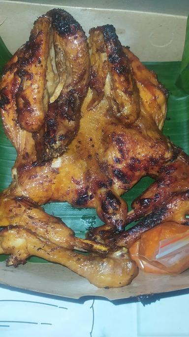 AYAM BAKAR MADU PAWON LL