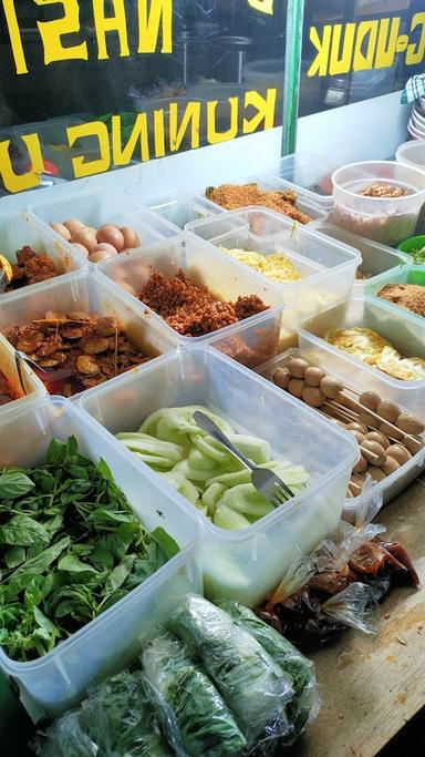 NASI KUNING, NASI UDUK & BUBUR AYAM SAWARGI KORDON