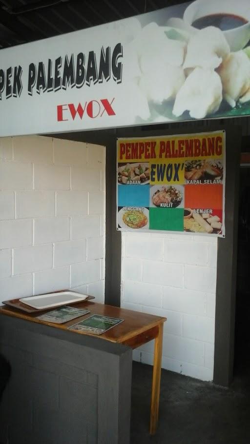 PEMPEK PALEMBANG EWOX