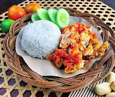 NASI PECEL MADIUN BU TRIS, MELONG