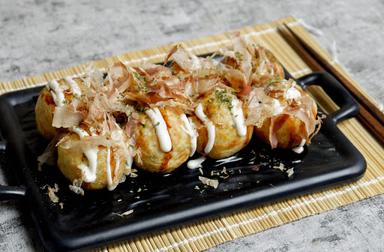 TOKUNI TAKOYAKI