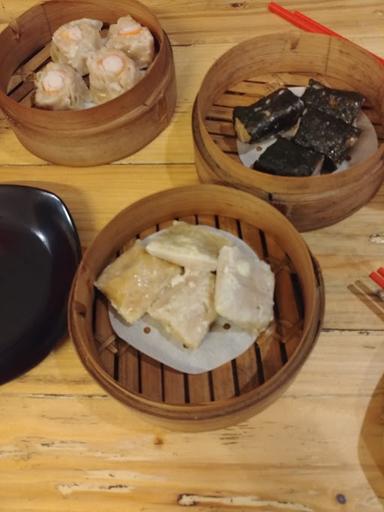 WARUNG DIMSUM