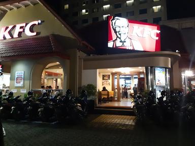 KFC - RIAU BANDUNG