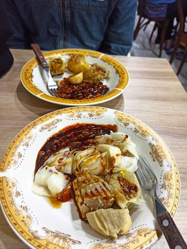 BASO TAHU TULEN SITUINDAH JALAN DIPONEGORO NO.52