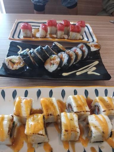 BALISTA SUSHI & TEA BANDUNG - JALAN AMBON