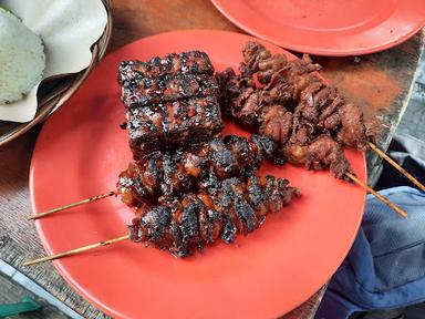 SATE KULIT & AYAM GORENG NGUDI RAHAYU