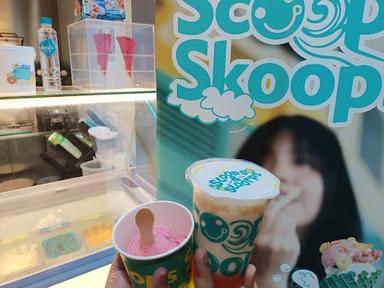 SCOOP & SKOOPS CIHAPIT