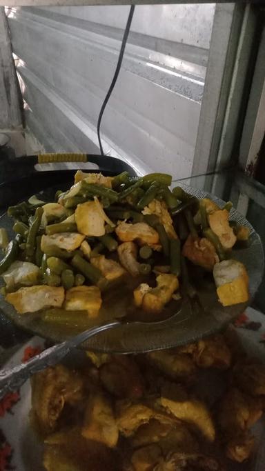 WARUNG NASI KANAKA