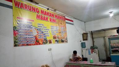 BEBEK GORENG& BAKMI BANG TAKUR