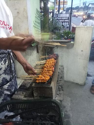 SATE MBAK KUTIK BANDUNGAN