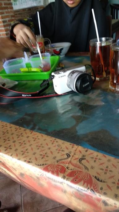 WARUNG MAKAN BANG TEMBONG