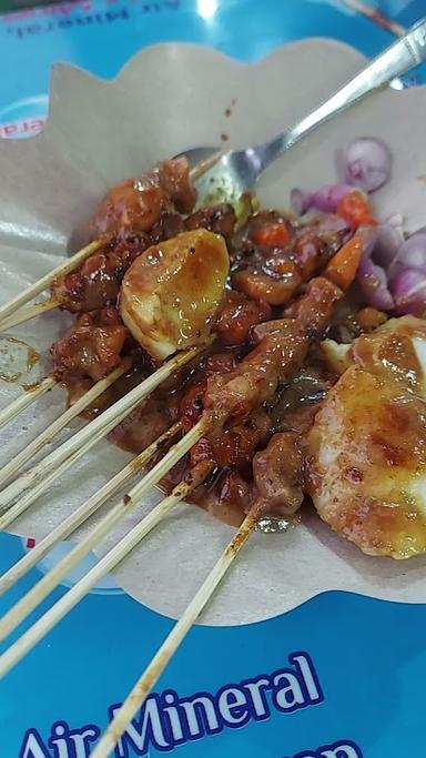 WARUNG SATE KELINCI/AYAM PAK KENTHUS