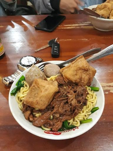 BAKSO & MIE AYAM MAMA BANGIL