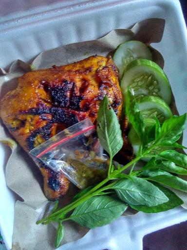 AYAM BAKAR MAS EKO