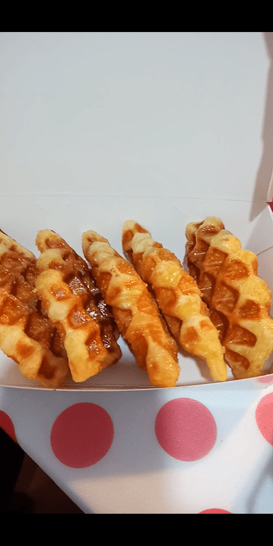 INI WAFFLE DAN DADDY'S TACOS