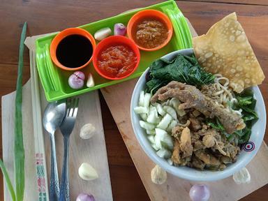 MIE AYAM BAKSO VARIAN CABANG JAMBIDAN