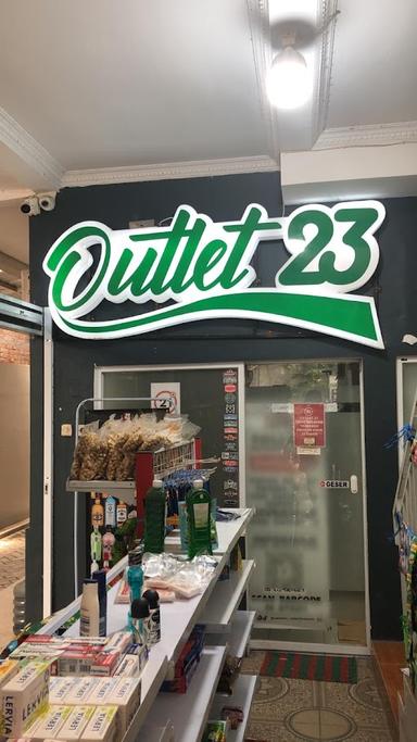 OUTLET 23 RINGROAD SELATAN