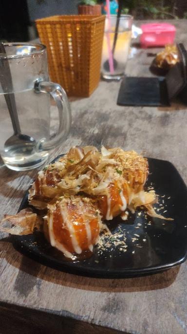 TAKOYAKI, TAIYAKI & RAMEN TAKOPOKKI