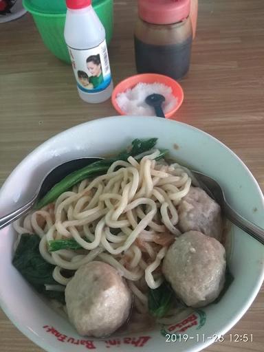 BAKSO & MIE AYAM NGUDIROSO