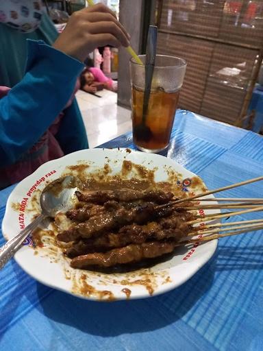 SATE AYAM MADURA SIDO MAMPIR CAK LUKMAN꧋ꦱꦠꦄꦪꦩ