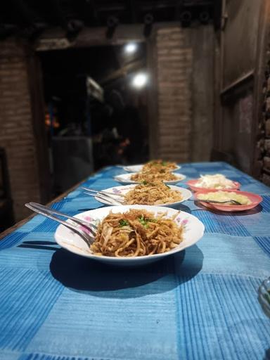 WARUNG BAKMI JAWA PAK JONO