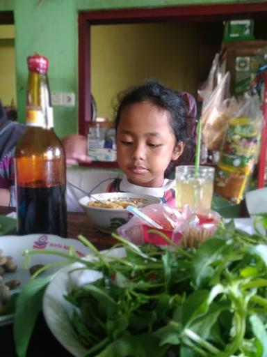 WARUNG SOTO & BAKSO PAK SUKIR