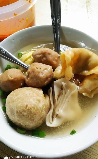 BAKSO BAKWAN MALANG