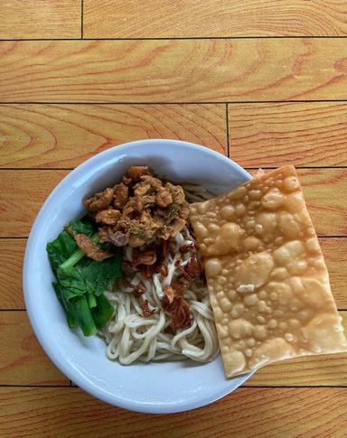 MIE AYAM BAKSO RESTU IBU