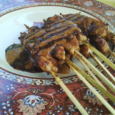 SATE AYAM CABANG SD MAWAR