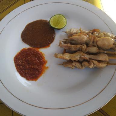 SATE AYAM CABANG SD MAWAR