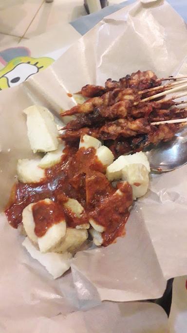 WARUNG SATE MADURA