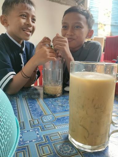 WARUNG SOTO LAMONGAN MASJI