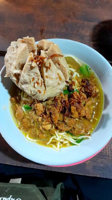 BAKSO ELLA 2 SEKUMPUL