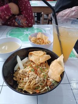 Photo's Cwie Mie Bakso