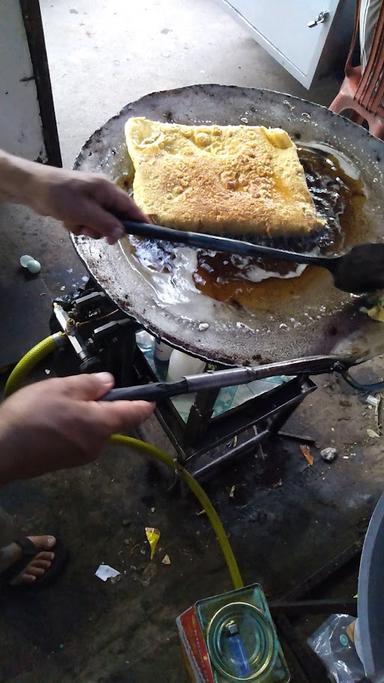 MARTABAK TELOR ASLI