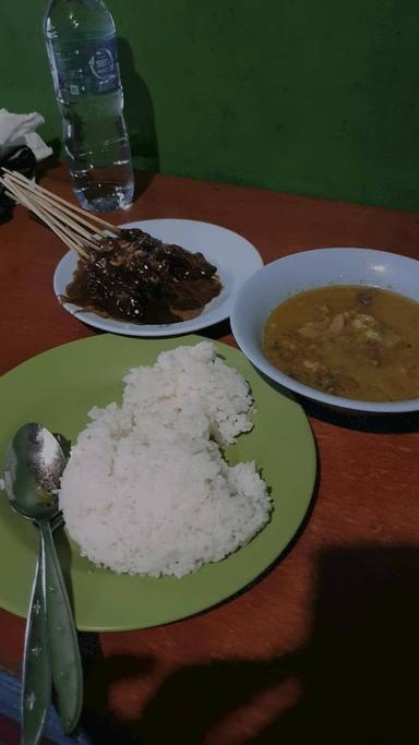 WARUNG SATE KAMBING MANALAGI