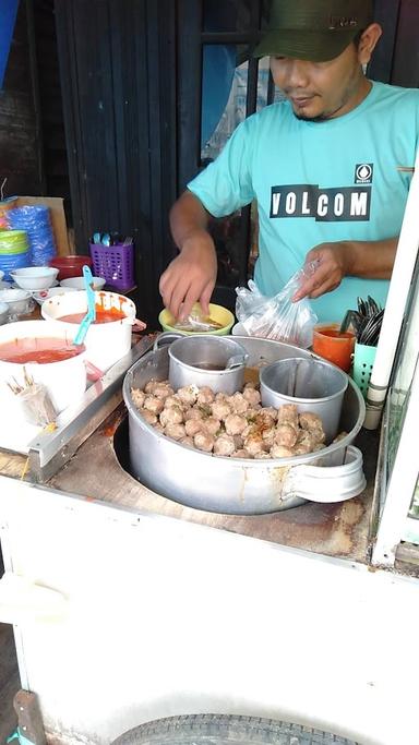 BAKSO YAMIN OJO LALI