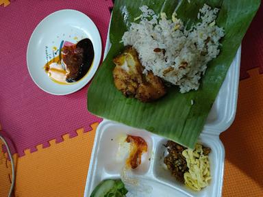 NASI UDUK MPOK NUR