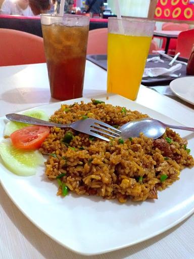 ROCKET CHICKEN BELITUNG DARAT