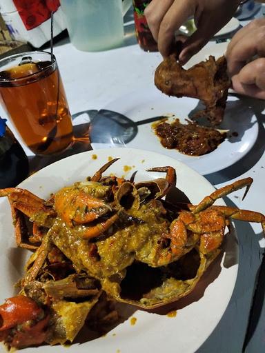 SEAFOOD PUTRA JAYA (GONDRONG)