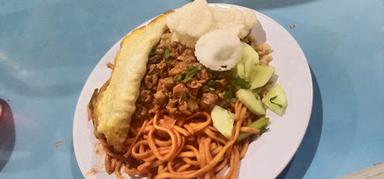 WARUNG ERNA HERMAN NASGOR MIE LALAPAN