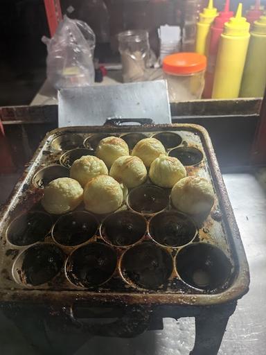 ADING TAKOYAKI BANJAR INDAH