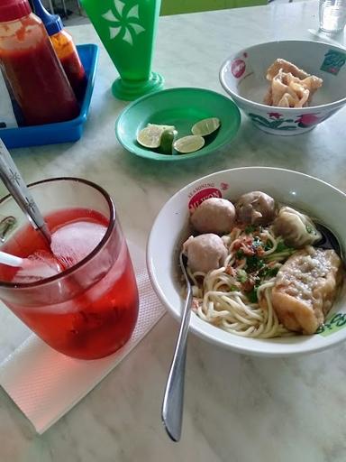 MIE AYAM BAKSO BUDI