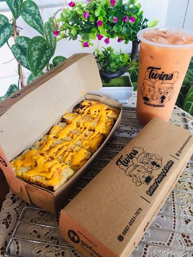 TWINS ROTI BAKAR PASTRY & DRINKS