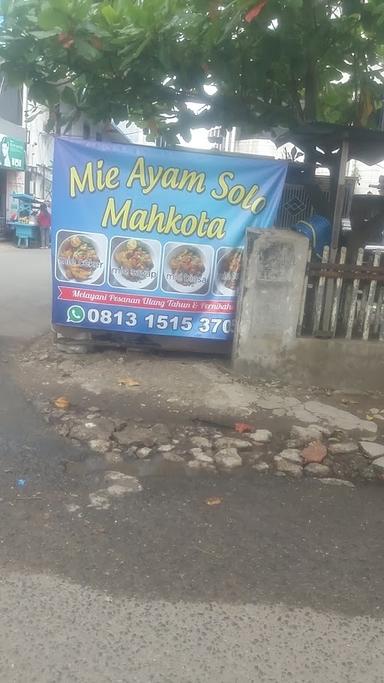 MIE AYAM SOLO. MAHKOTA